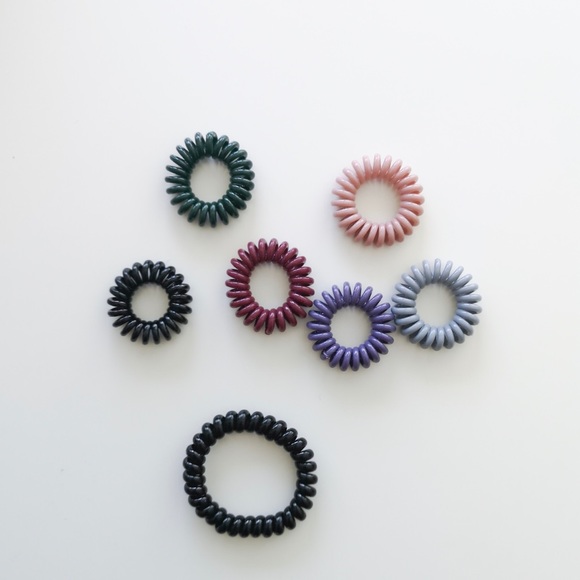 Accessories - Invisible hair tie (5 per pack)